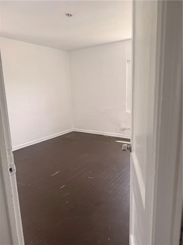 2107 16th, Corpus Christi, TX 78404