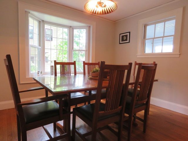 812 East St, Dedham, MA 02026