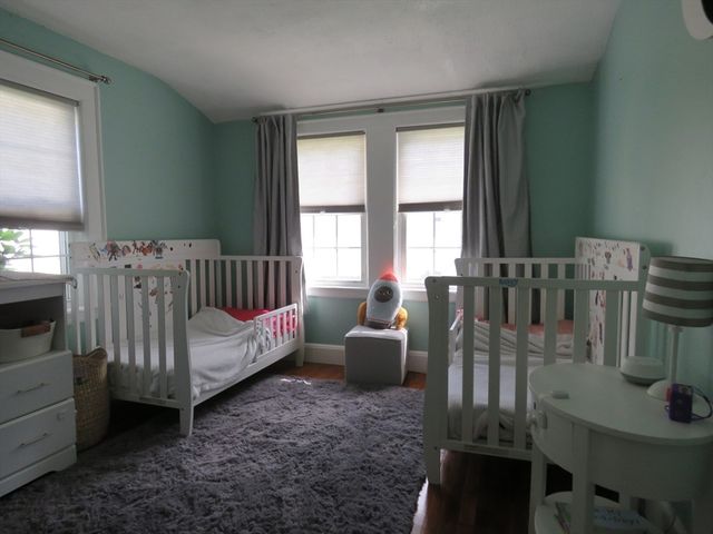 812 East St, Dedham, MA 02026