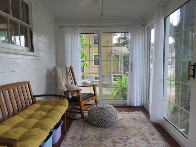 812 East St, Dedham, MA 02026