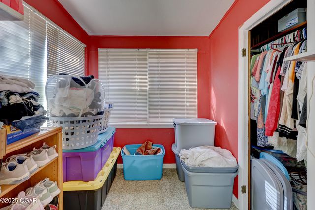 2008 N Florida Avenue, Joplin, MO 64801