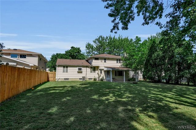 129 Ponderosa Drive, Amherst, NY 14221