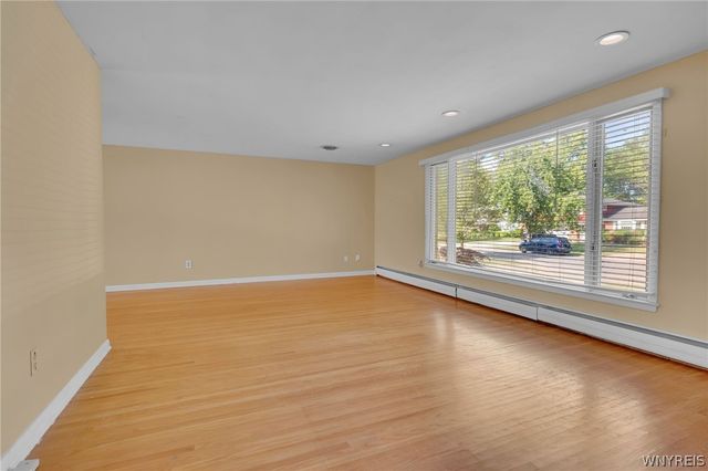 129 Ponderosa Drive, Amherst, NY 14221