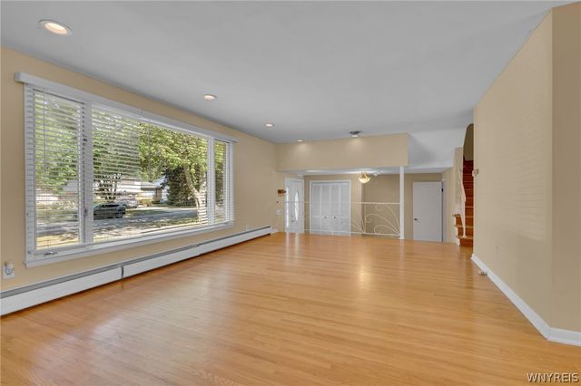 129 Ponderosa Drive, Amherst, NY 14221
