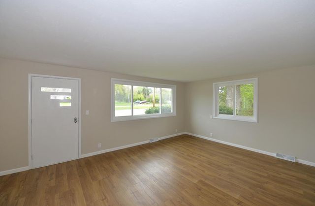 5312 Spring STREET, Mount Pleasant, WI 53406