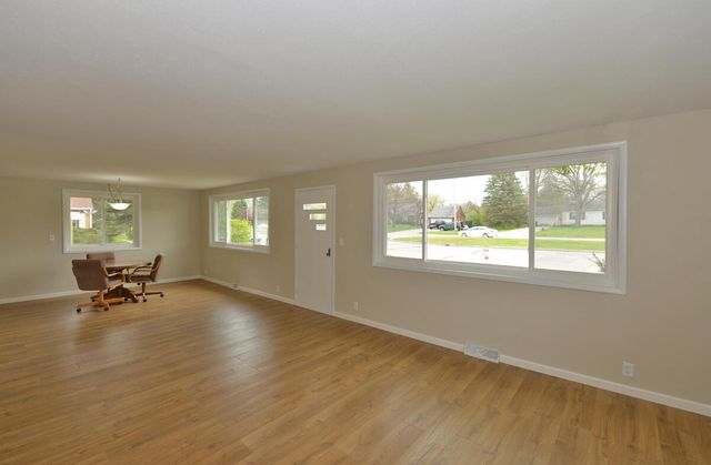 5312 Spring STREET, Mount Pleasant, WI 53406