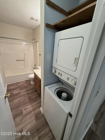 222 Hidden Branches Close, Winterville, NC 28590