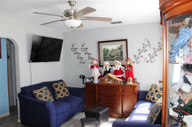 2745 AVENUE P NW, Winter Haven, FL 33881