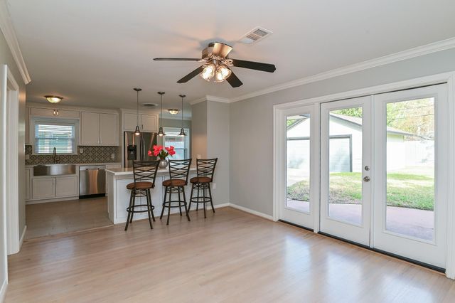 9822 Larston Street, Houston, TX 77055