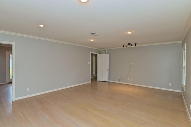 9822 Larston Street, Houston, TX 77055