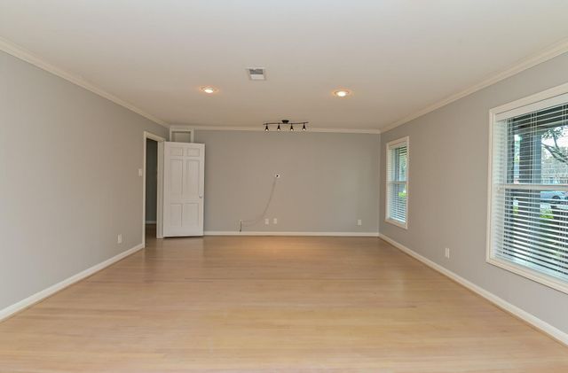 9822 Larston Street, Houston, TX 77055