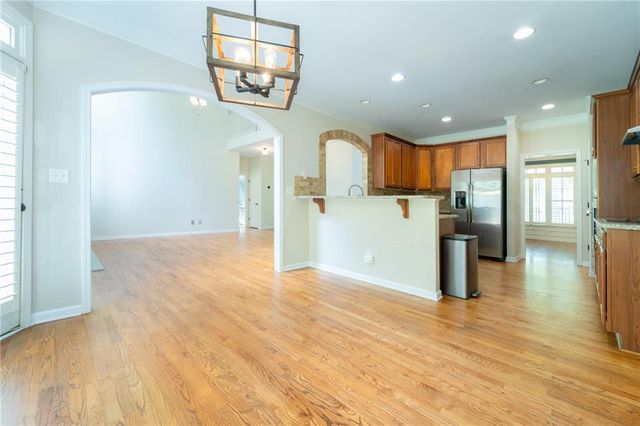 313 Oak Hill Lane, Canton, GA 30115