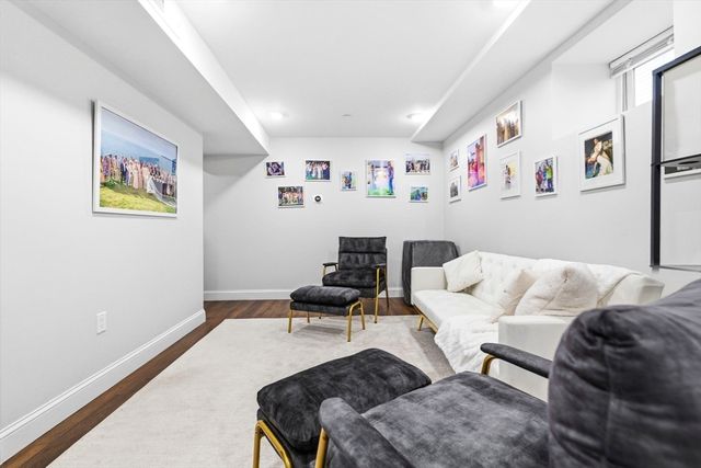 16 Willard Ave 1, Medford, MA 02155