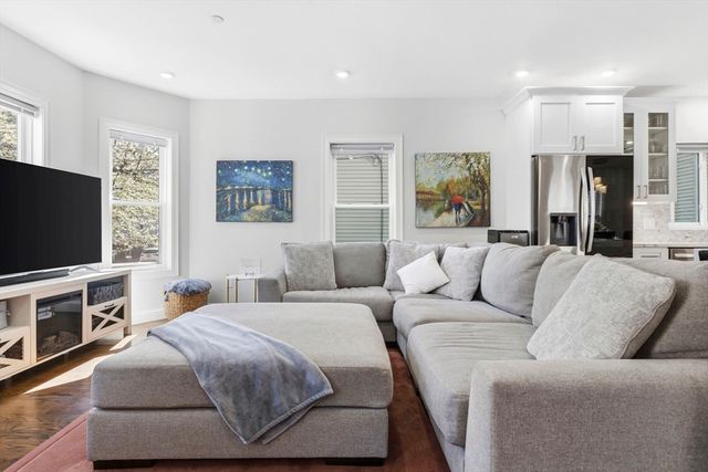 16 Willard Ave 1, Medford, MA 02155