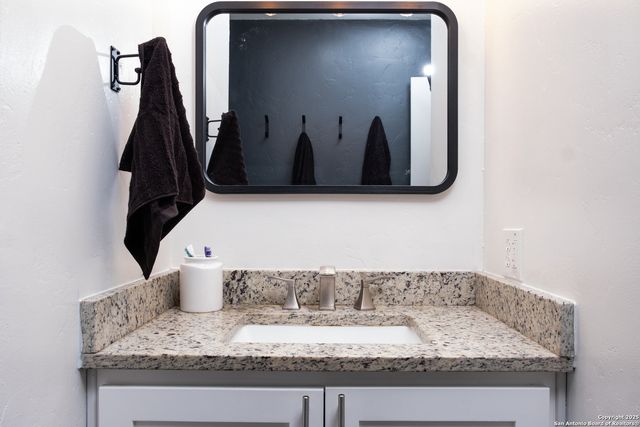 607 Leland, Kerrville, TX 78028