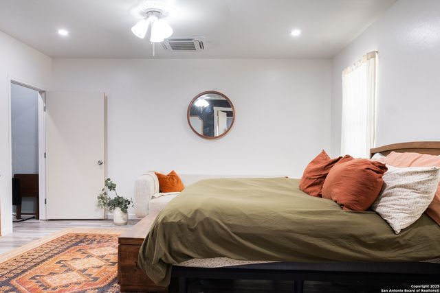 607 Leland, Kerrville, TX 78028