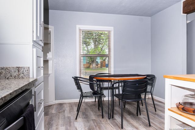 607 Leland, Kerrville, TX 78028