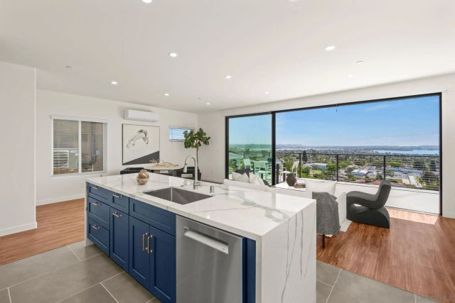 1251 - 1253 Van Nuys St, San Diego, CA 92109