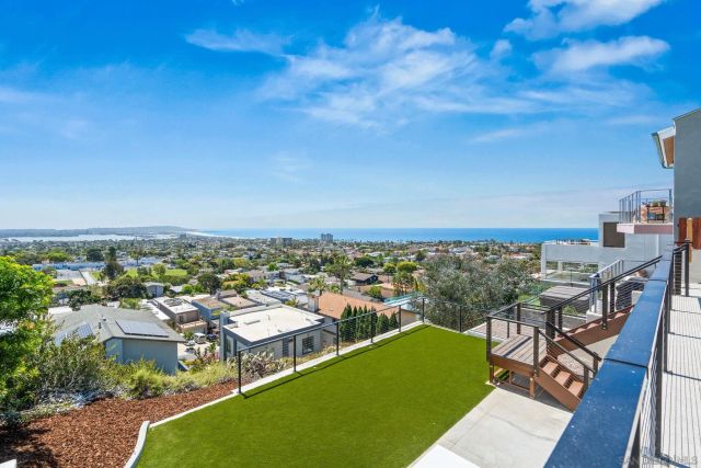 1251 - 1253 Van Nuys St, San Diego, CA 92109