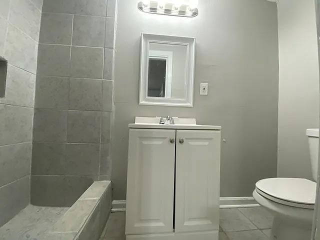 2100 STOVALL AVE, Memphis, TN 38108