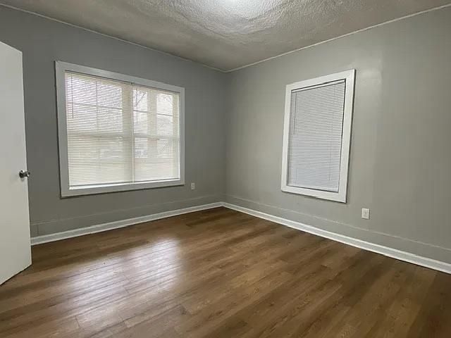 2100 STOVALL AVE, Memphis, TN 38108