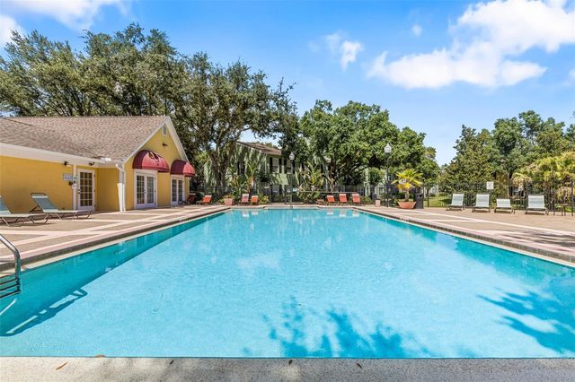 2035 DIXIE BELLE DRIVE 2035M, Orlando, FL 32812