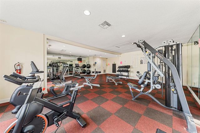 2035 DIXIE BELLE DRIVE 2035M, Orlando, FL 32812