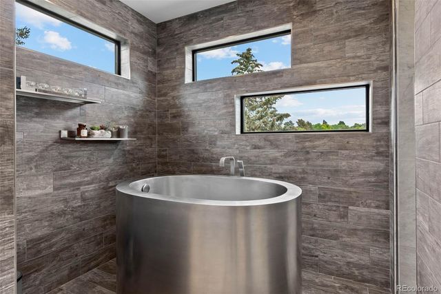 5870 S Bemis Street, Littleton, CO 80120