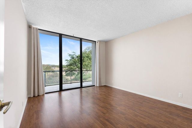 1832 Bridgewood Drive, Boca Raton, FL 33434