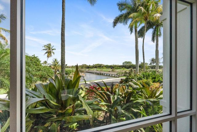 1832 Bridgewood Drive, Boca Raton, FL 33434