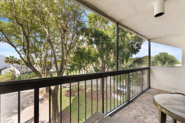 1832 Bridgewood Drive, Boca Raton, FL 33434