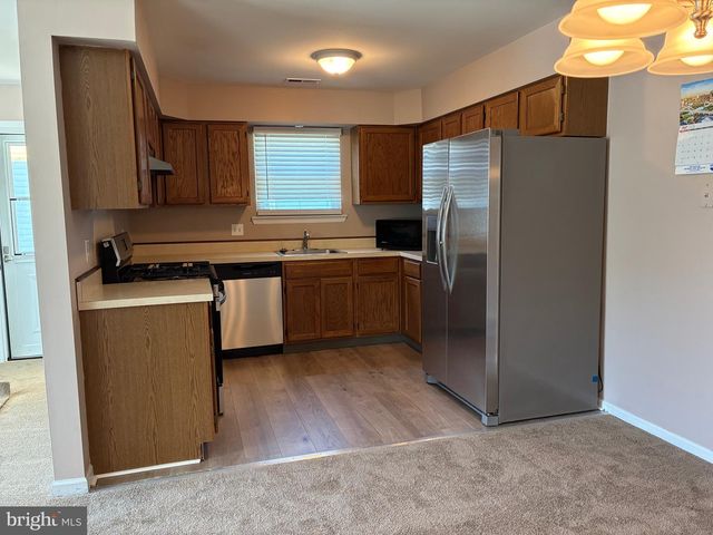 2005 MURRAY ST, Philadelphia, PA 19115