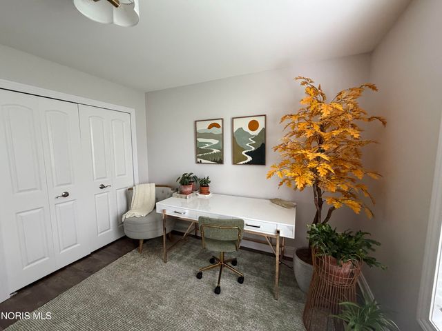 7728 Indian Town Road, Maumee, OH 43537