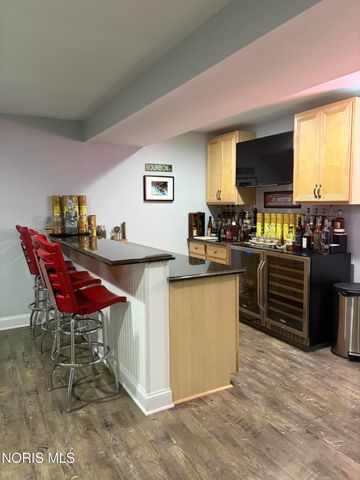 7728 Indian Town Road, Maumee, OH 43537