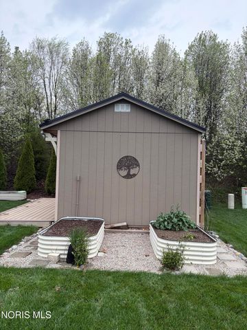 7728 Indian Town Road, Maumee, OH 43537