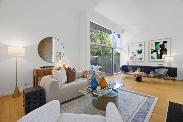 501 W Fox Court, Redwood City, CA 94061