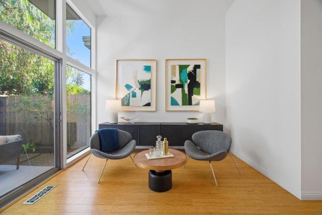 501 W Fox Court, Redwood City, CA 94061