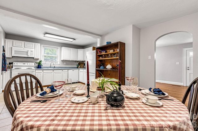 147 13th Avenue NW, Hickory, NC 28601