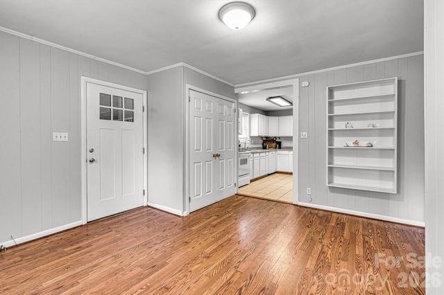 147 13th Avenue NW, Hickory, NC 28601