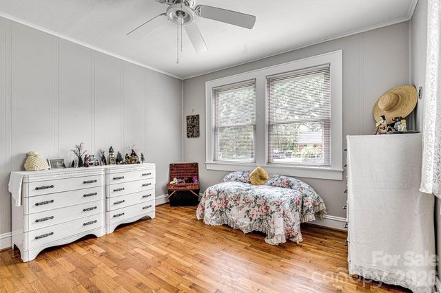 147 13th Avenue NW, Hickory, NC 28601