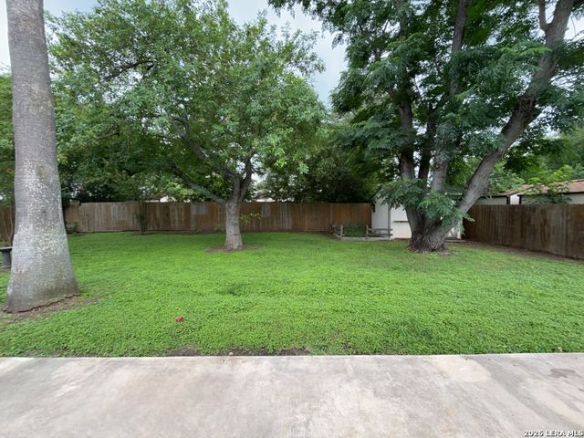 16519 Front Royal, San Antonio, TX 78247