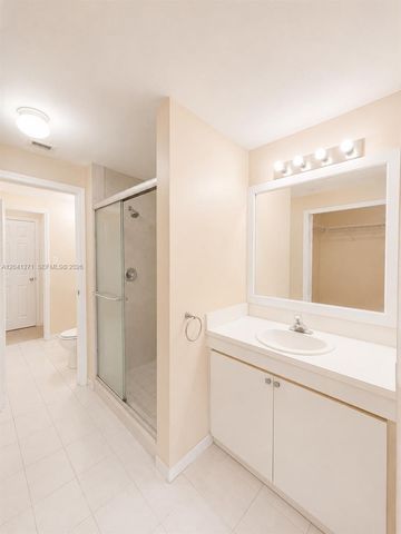 6670 NW 114th Avenue 603, Doral, FL 33178