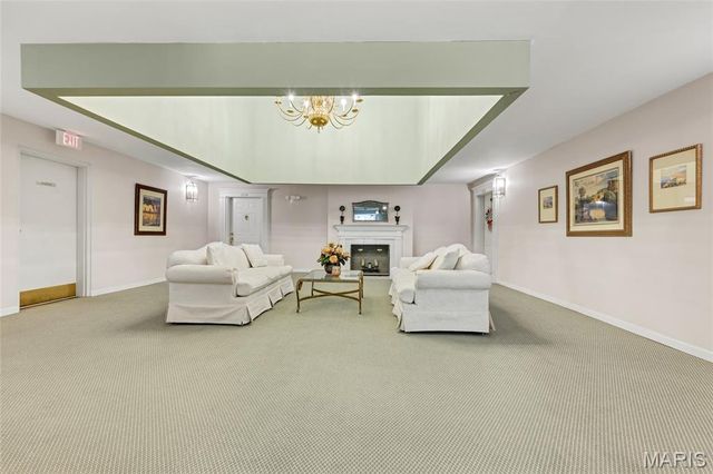 1610 Lake Knoll Drive 1N, Lake St Louis, MO 63367