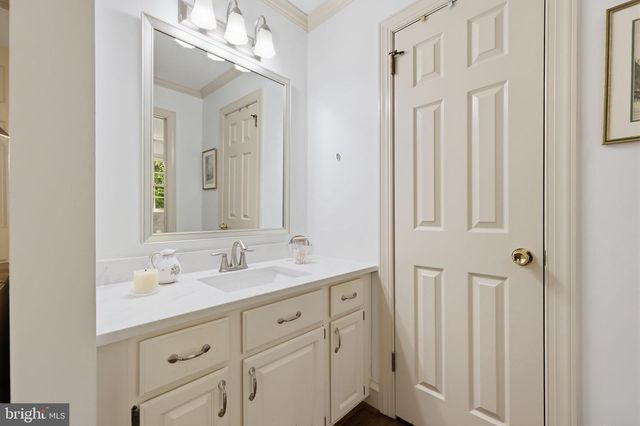 53 WOODARD CT, Doylestown, PA 18901