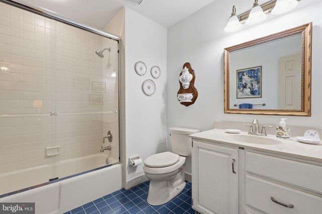 53 WOODARD CT, Doylestown, PA 18901