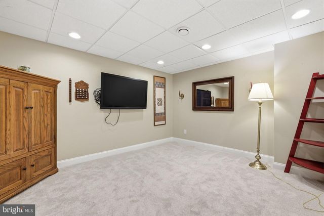 53 WOODARD CT, Doylestown, PA 18901