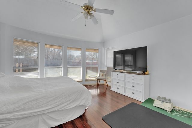 700 N Emma Drive, Arlington, TX 76002