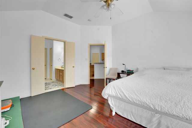 700 N Emma Drive, Arlington, TX 76002