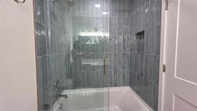 6817 11TH AVENUE NW, Bradenton, FL 34209