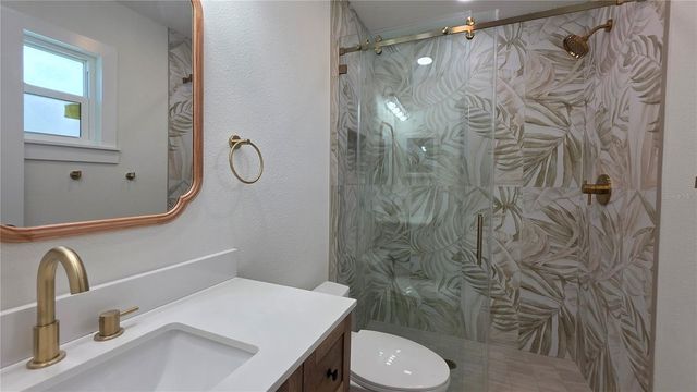 6817 11TH AVENUE NW, Bradenton, FL 34209